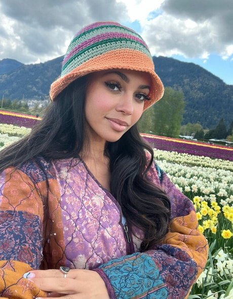 Vanessa Morgan
