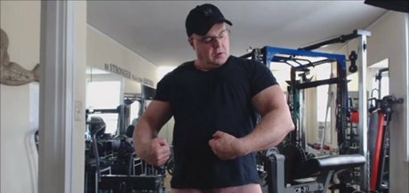 Flexbigmuscle