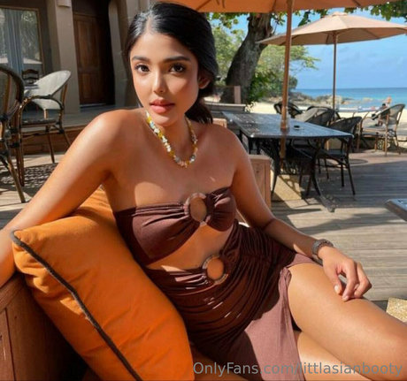 Nacktes geleaktes OnlyFans-Foto von Petite19japan