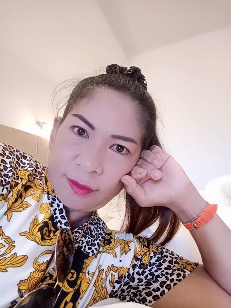 Nacktes geleaktes OnlyFans-Foto von Nuan