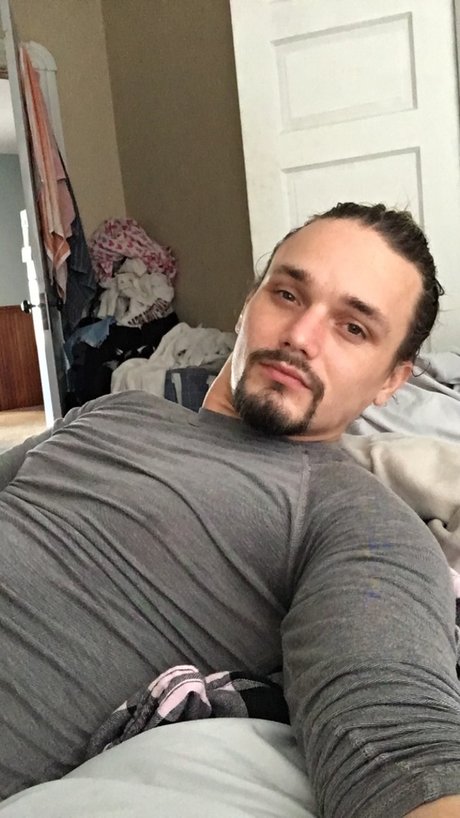 Nacktes geleaktes OnlyFans-Foto von King Of Hearts