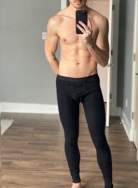 Nacktes geleaktes OnlyFans-Foto von Dan