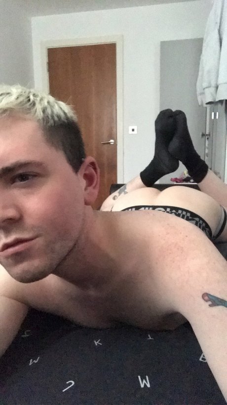 Nacktes geleaktes OnlyFans-Foto von Adxmsxcrxt