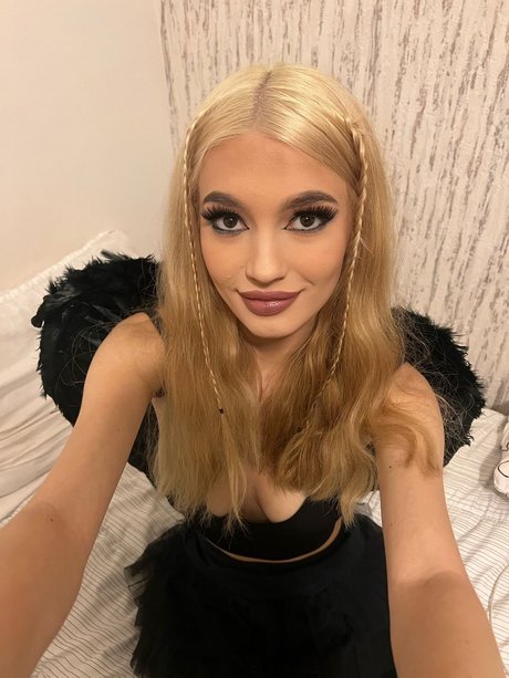 Nacktes geleaktes OnlyFans-Foto von Alexysrosy