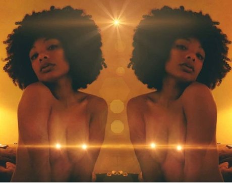 Nacktes geleaktes OnlyFans-Foto von Tea 