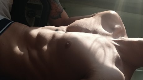 Nacktes geleaktes OnlyFans-Foto von Alex Wispord