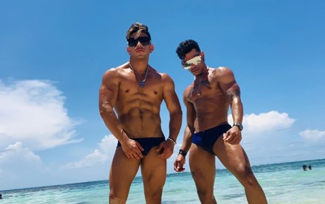 Nacktes geleaktes OnlyFans-Foto von Alex Leal