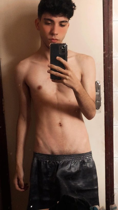Nacktes geleaktes OnlyFans-Foto von O Ariel