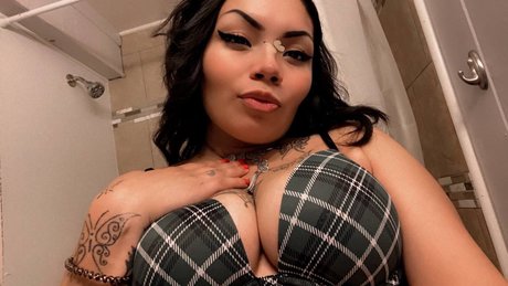 Nacktes geleaktes OnlyFans-Foto von Alexandriad