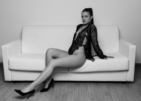Nacktes geleaktes OnlyFans-Foto von Anastasia Hoxha
