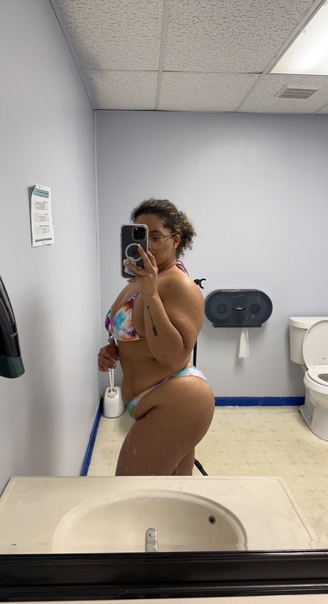 Nacktes geleaktes OnlyFans-Foto von Alexandria