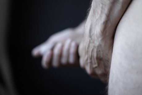 Nacktes geleaktes OnlyFans-Foto von Nuru Black