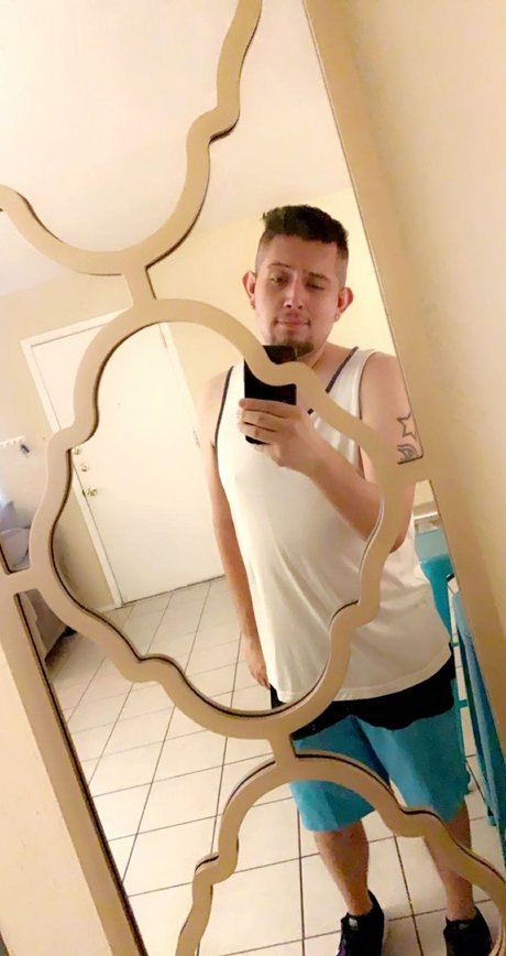 Nacktes geleaktes OnlyFans-Foto von Alex Barrera