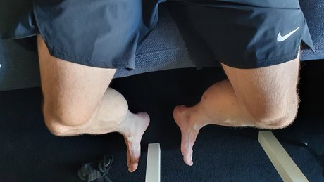 Nacktes geleaktes OnlyFans-Foto von Alpha D
