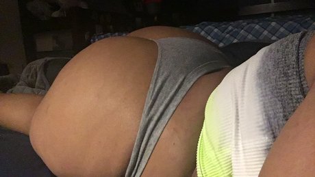 Nacktes geleaktes OnlyFans-Foto von Ahegao Kitty