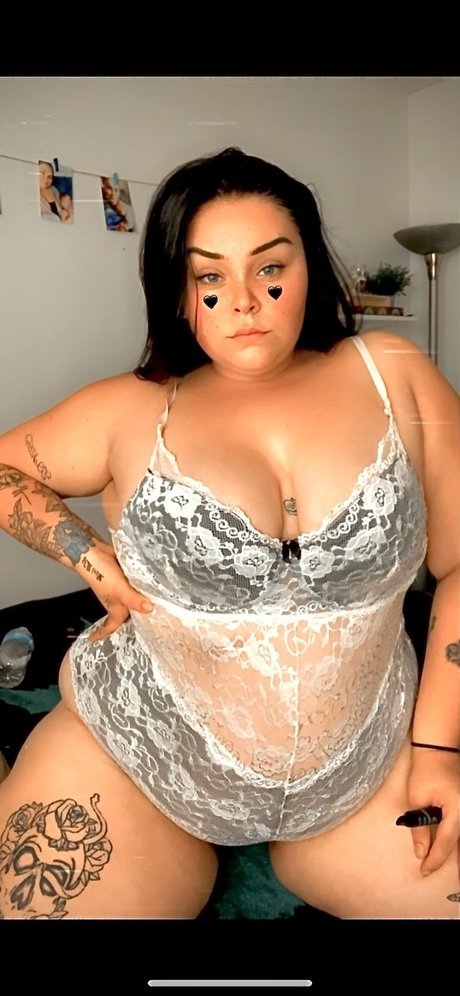 Nacktes geleaktes OnlyFans-Foto von Allysia