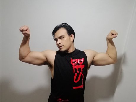 Nacktes geleaktes OnlyFans-Foto von Aaron Dark