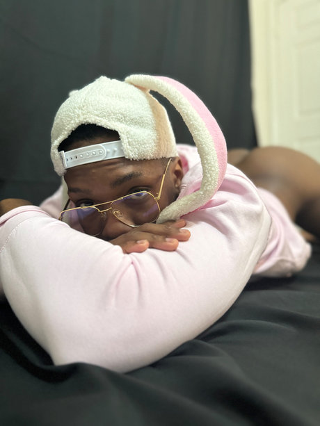 Nacktes geleaktes OnlyFans-Foto von Entirely Different King