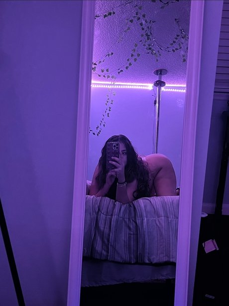 Nacktes geleaktes OnlyFans-Foto von Spicylatina