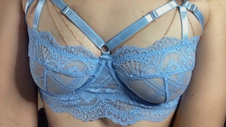 Nacktes geleaktes OnlyFans-Foto von Daisy Toodles