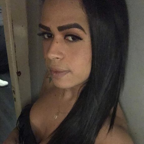 Nacktes geleaktes OnlyFans-Foto von Lara Santos   Rn