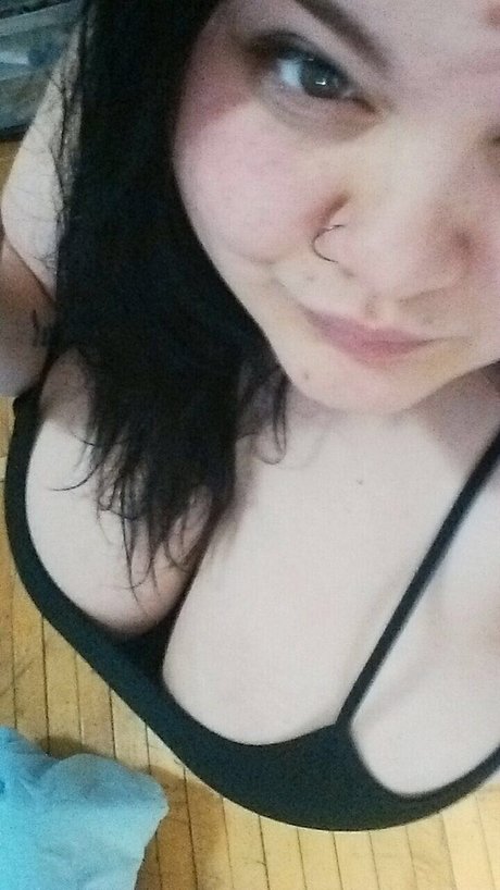 Nacktes geleaktes OnlyFans-Foto von Ocean Irving