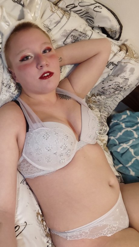 Nacktes geleaktes OnlyFans-Foto von Alexxx