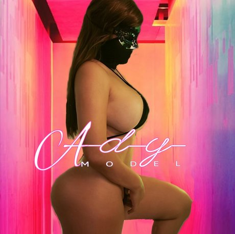 Nacktes geleaktes OnlyFans-Foto von Ady Model