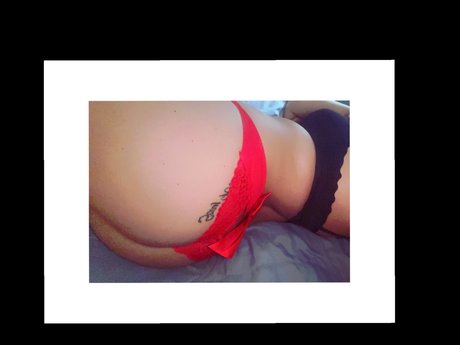 Nacktes geleaktes OnlyFans-Foto von Ali