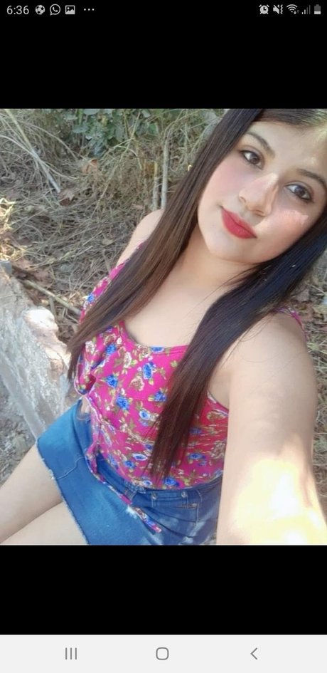 Nacktes geleaktes OnlyFans-Foto von Alexa Much Osex