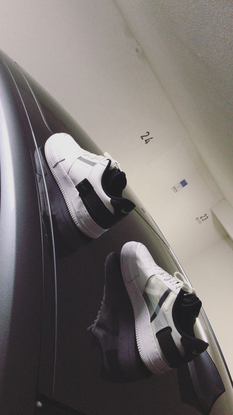 Nacktes geleaktes OnlyFans-Foto von Onlysneakers