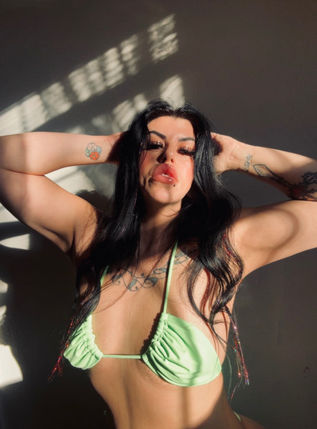 Nicole