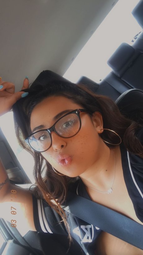 Nacktes geleaktes OnlyFans-Foto von Your Online Girlfriend