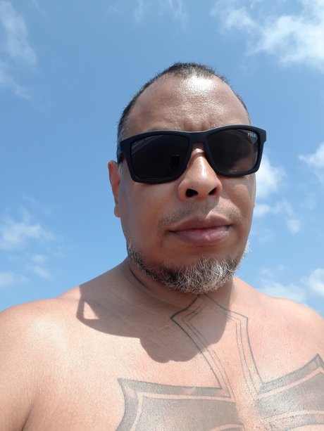 Nacktes geleaktes OnlyFans-Foto von Aj Silva