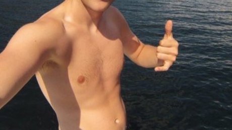 Nacktes geleaktes OnlyFans-Foto von Cut 