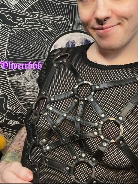 Nacktes geleaktes OnlyFans-Foto von Oliverr  Free