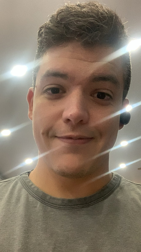 Nacktes geleaktes OnlyFans-Foto von Ozzy
