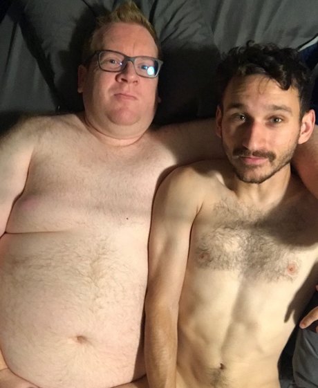 Nacktes geleaktes OnlyFans-Foto von Otter And Bear