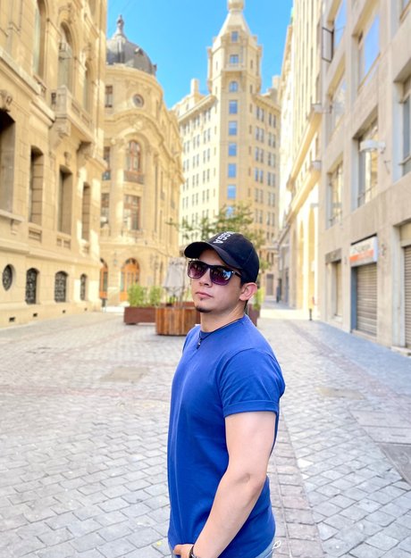 Nacktes geleaktes OnlyFans-Foto von Oscar La Torre