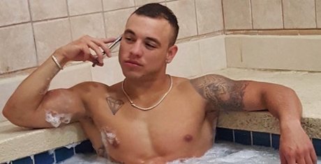 Nacktes geleaktes OnlyFans-Foto von Oscar