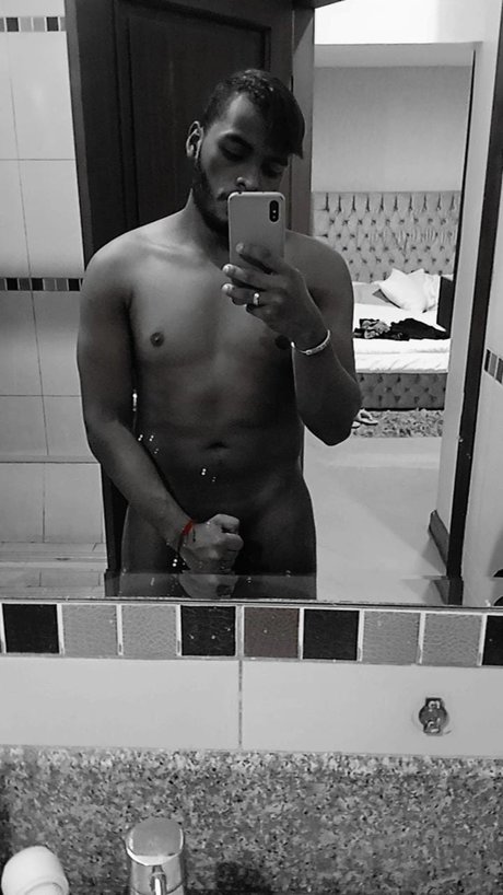 Nacktes geleaktes OnlyFans-Foto von Jefrry