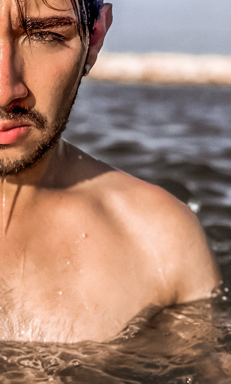Nacktes geleaktes OnlyFans-Foto von Abraham