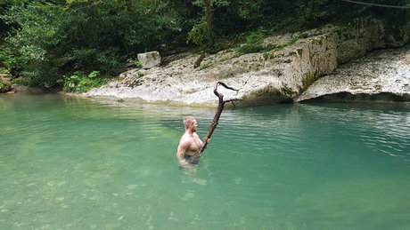Nacktes geleaktes OnlyFans-Foto von Adam Feral