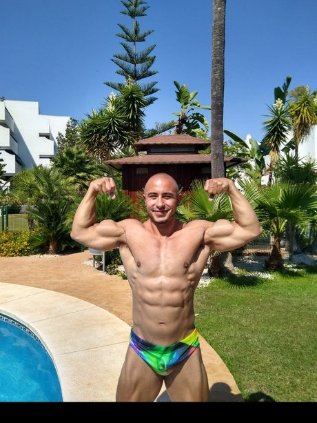 Nacktes geleaktes OnlyFans-Foto von Alan Vicenzo