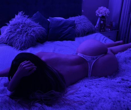 Nacktes geleaktes OnlyFans-Foto von Ale Belen