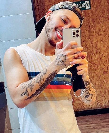 Nacktes geleaktes OnlyFans-Foto von Renato Santana