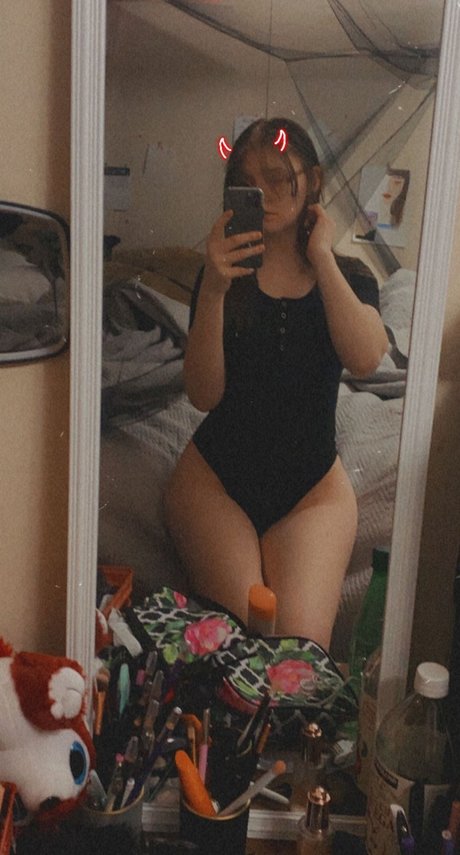 Nacktes geleaktes OnlyFans-Foto von Opal Lilac