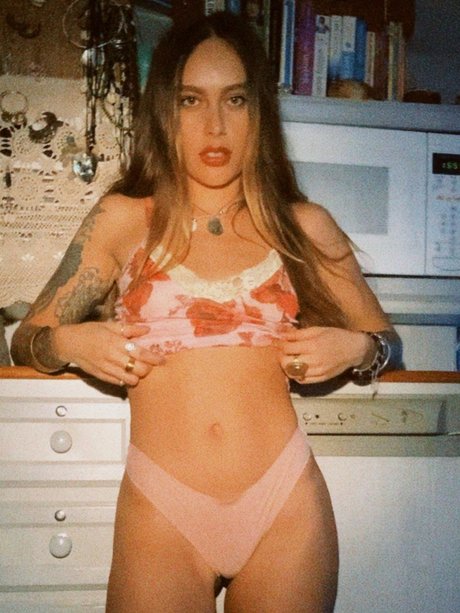 Nacktes geleaktes OnlyFans-Foto von Opaljean
