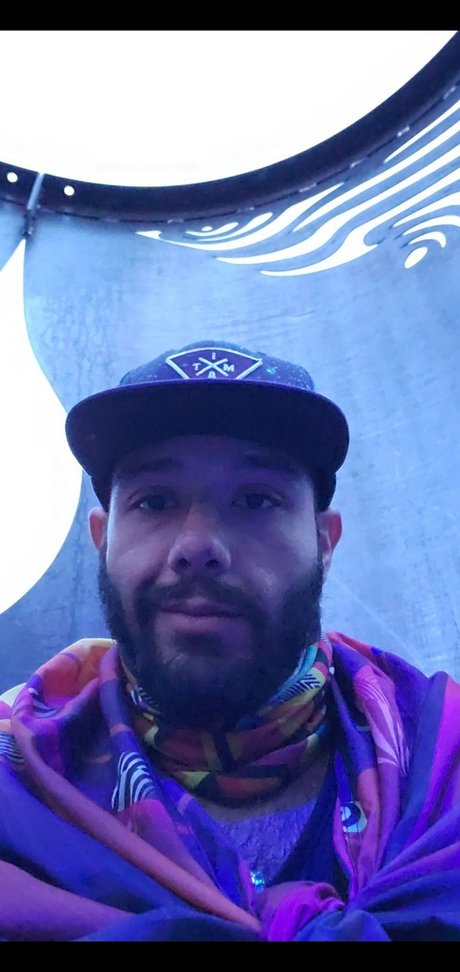 Nacktes geleaktes OnlyFans-Foto von Wolfmaninc