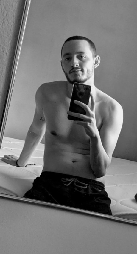 Nacktes geleaktes OnlyFans-Foto von Matheus
